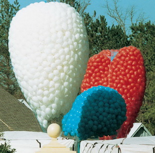 ayn anda 1500 helyum gazl uan balonu gkyzne braknSTA balon firmasi rndr 