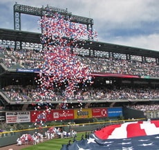 file i�inde 1000 adet renkli u�an balon b�rakma